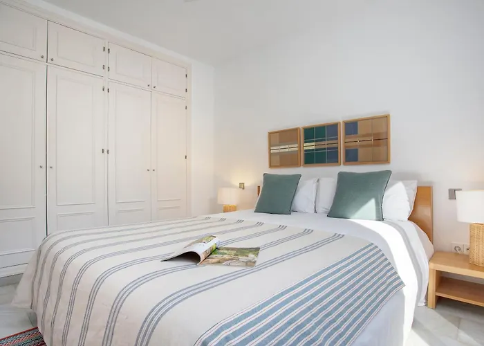 Genteel Guadalvillas